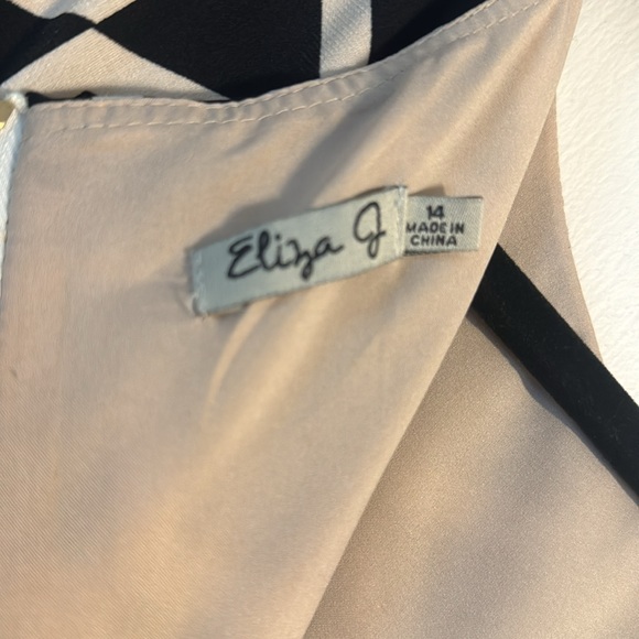 Eliza J dress - Picture 4 of 4